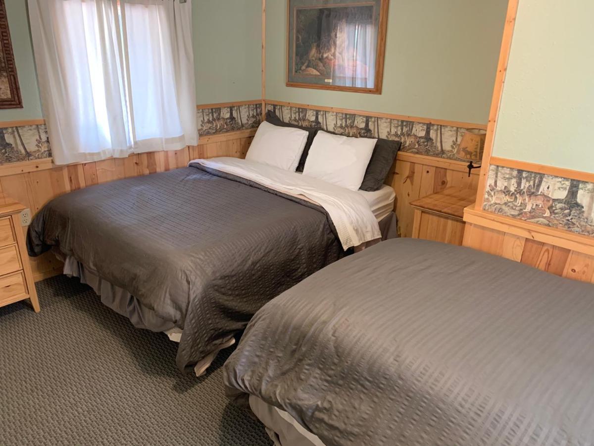 Glacier Haven Inn Pinnacle Kültér fotó