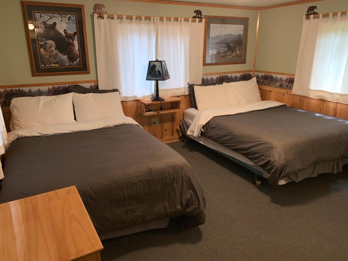 Glacier Haven Inn Pinnacle Kültér fotó