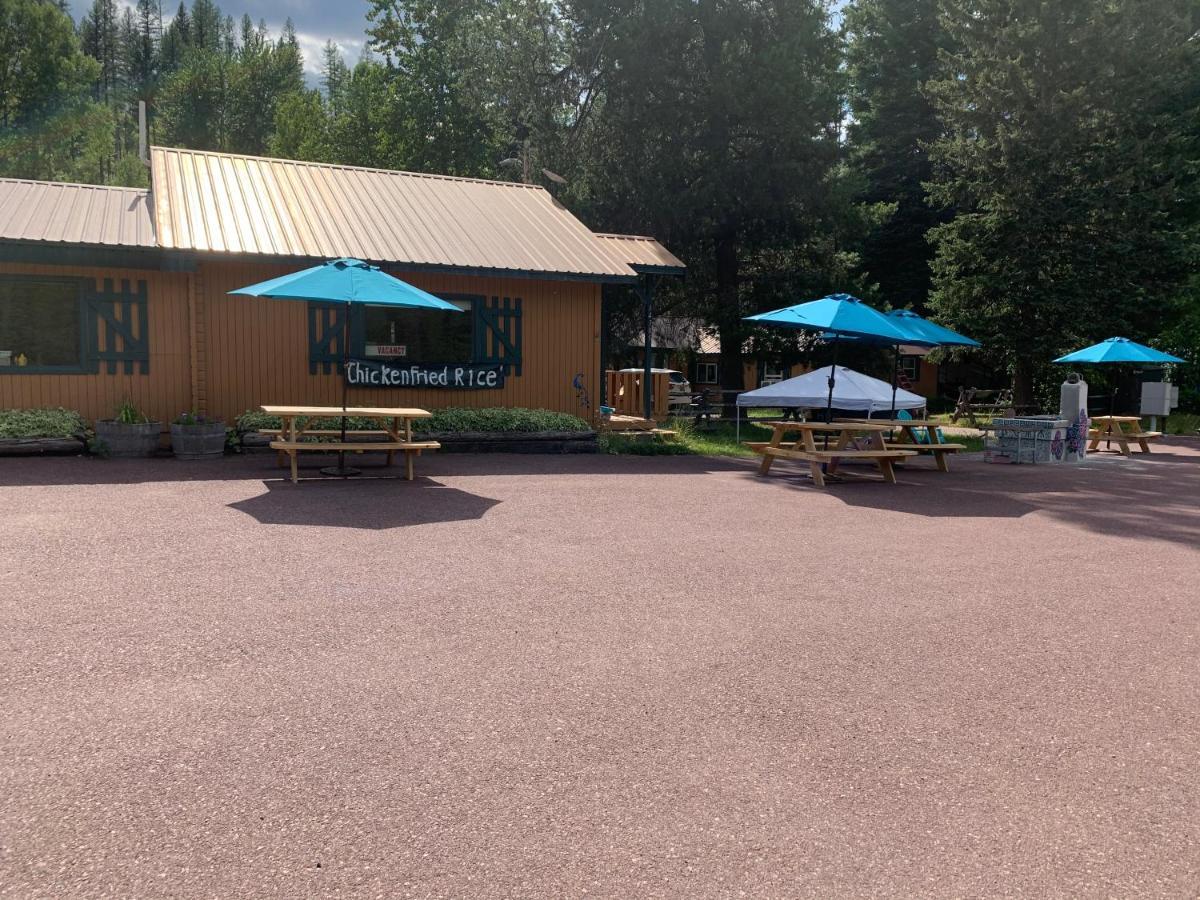 Glacier Haven Inn Pinnacle Kültér fotó